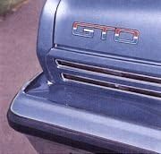 1974 ערכת מדבקות ופסים של פונטיאק GTO - כתום/לבן