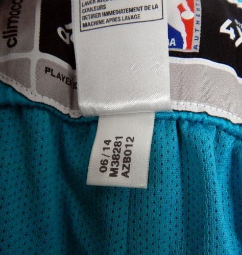 משחק שרלוט הורנטס 2014-15 הונפק מכנסיים קצרים 4xl DP41524 - משחק NBA בשימוש