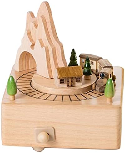 N/A קופסה מוזיקלית מעץ הכוללת מנהרת הרים עם רכבת נטו קטנה ונעה