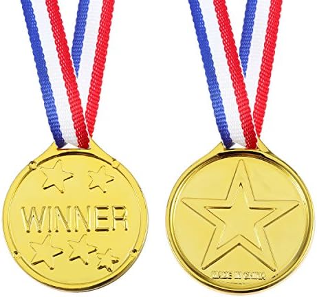 24 חתיכות לילדים זוכות פלסטיק מדליות מדליות מוזהב פרסי סרטים עם קישוטים לטובת המסיבה