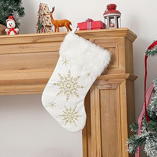 קישוטי חג המולד של WKQifeil, עץ חג המולד, פתיתי שלג, שקיות מתנה, גרבי קטיפה, גרבי חג המולד